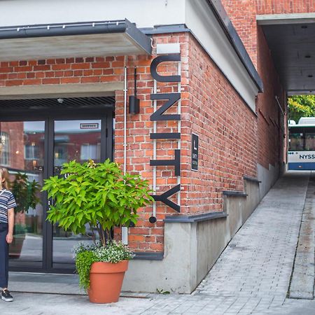 Unity Tampere - A Studio Hotel Exterior foto